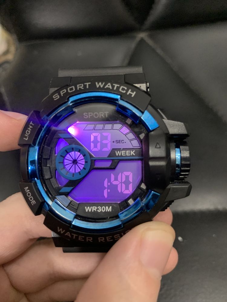 Наручные часы годинник Sport Watch WR30M Yi Tong тактические подсветка