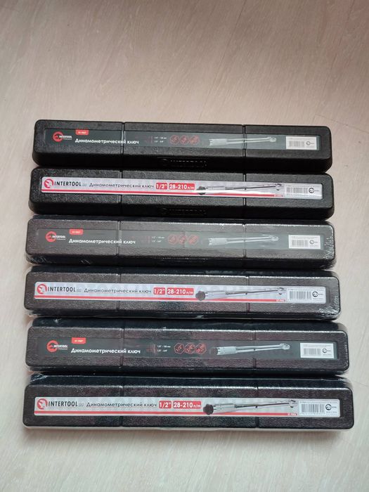 Динамометрический ключ 1/2 переходник 1/2 ×3/8 INTERTOOL XT- 9007