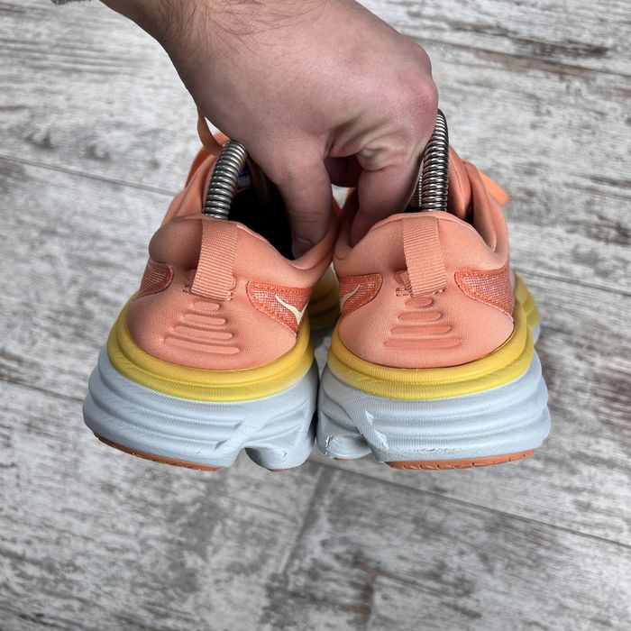 Кросівки Hoka Bondi 8 1127952 розмір 40 оригінал