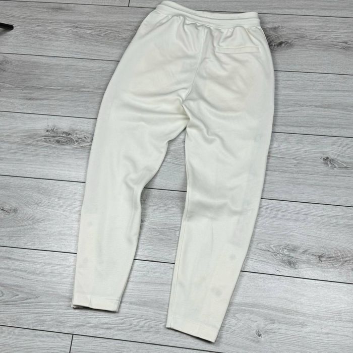 Спортивные штаны Nike Taped Pants спортивні штани найк теч фліс tech