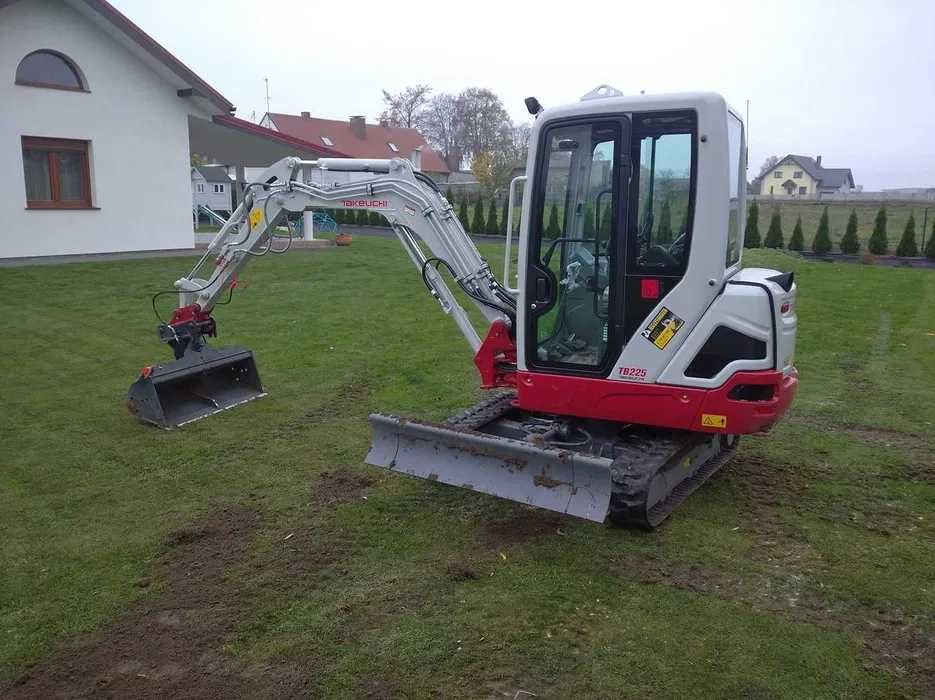 Usługi minikoparką przyłącza wyburzenia rozbiórki kucie młot koparka