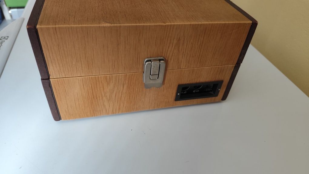 Gramofon UNITRA Fonica WG-550