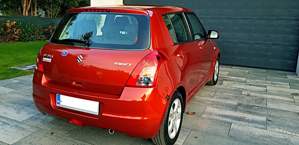 *SŁODKA Oszczędna PSZCZÓŁKA* Śliczne Suzuki Swift GAZ Niski Przebieg