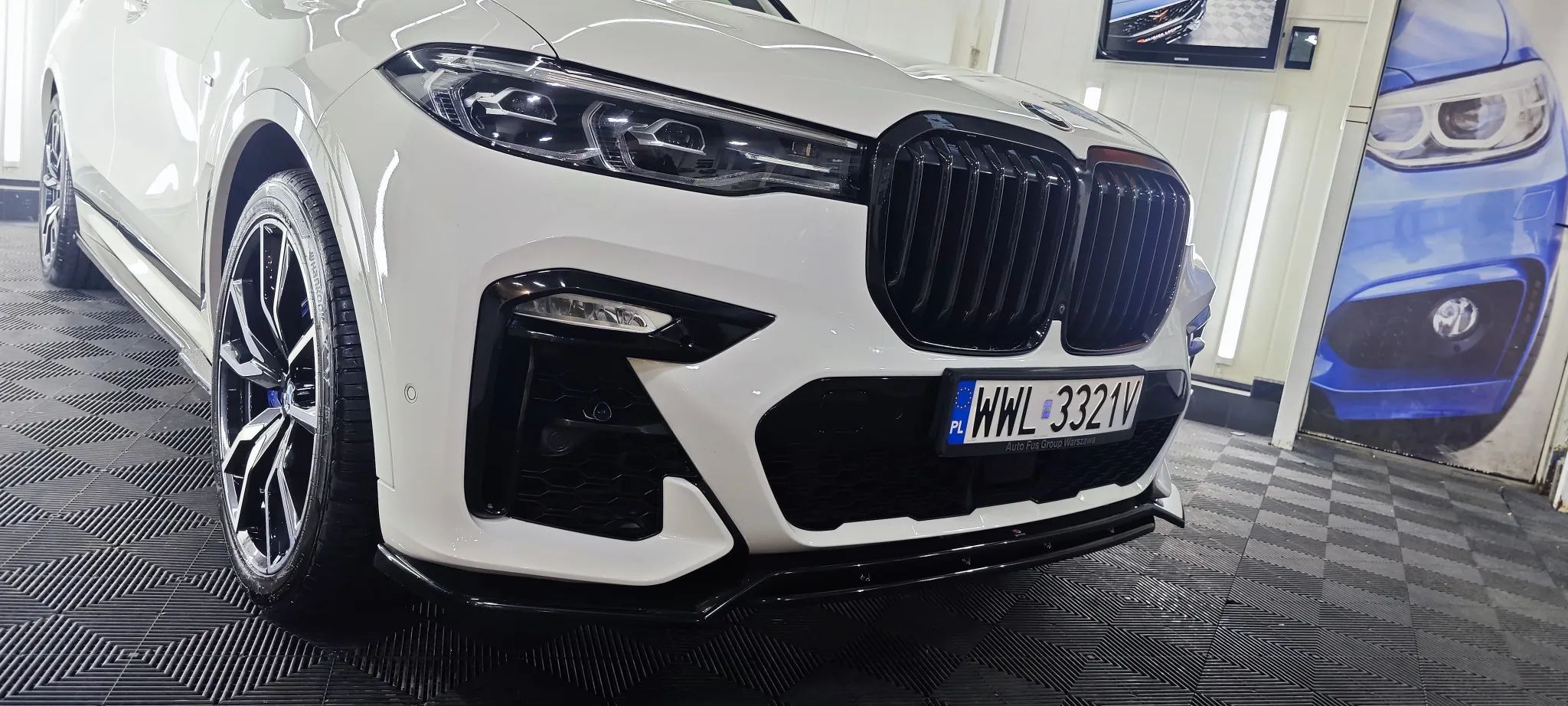 BMW X7 Bezwypadkowy,oś skrętna,hak,M Shadow Line o rozszerzonym zakresie