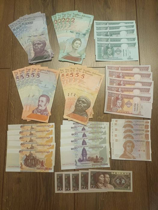 Banknoty Mix 50sztuk Stan Bankowy