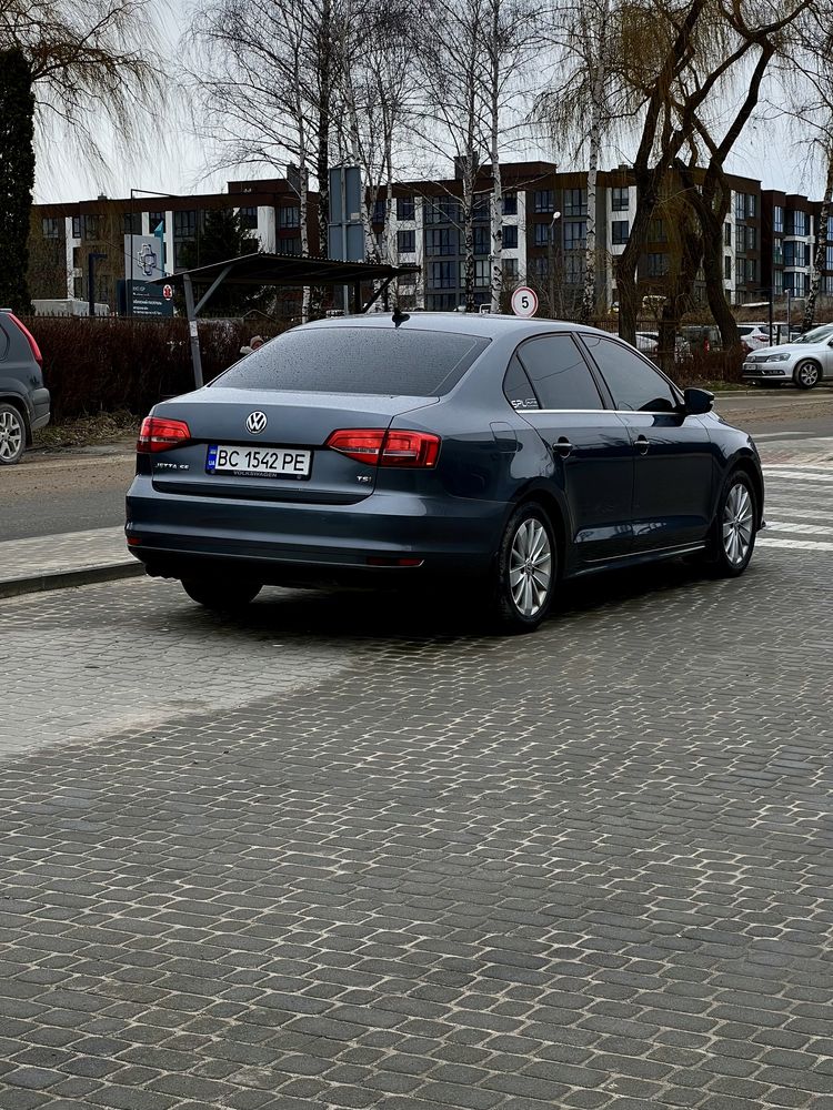 Volkswagen Jetta 1.8 TSI 2015  (Джета )