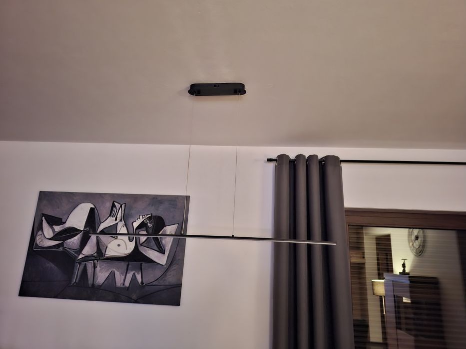 Lampa led nad stół