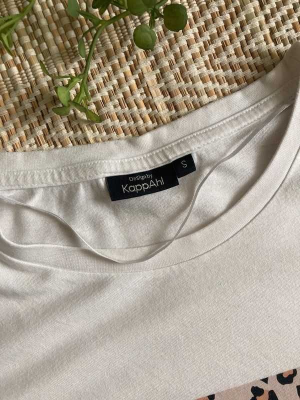 Biała koszulka / t-shirt napisem  S  Kappahl