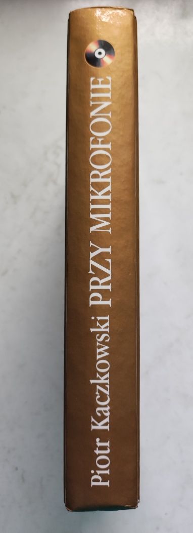 Piotr Kaczkowski "Przy mikrofonie"
