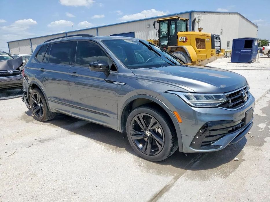 Volkswagen Tiguan Niski Akcyza, Bogate Wyposażenie!