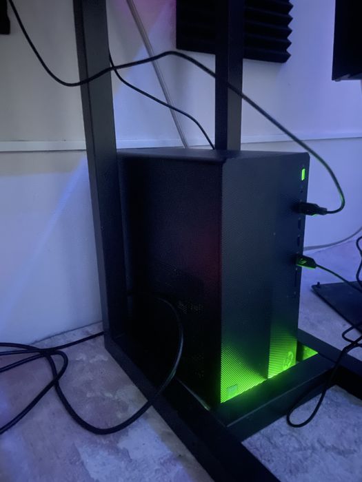 torre GAMING hp tg01