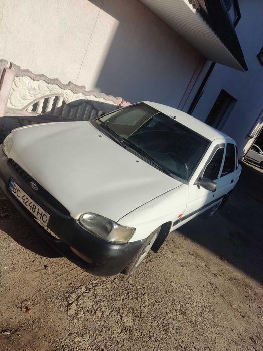 FORD ESCORT 1997 року продаж обмін