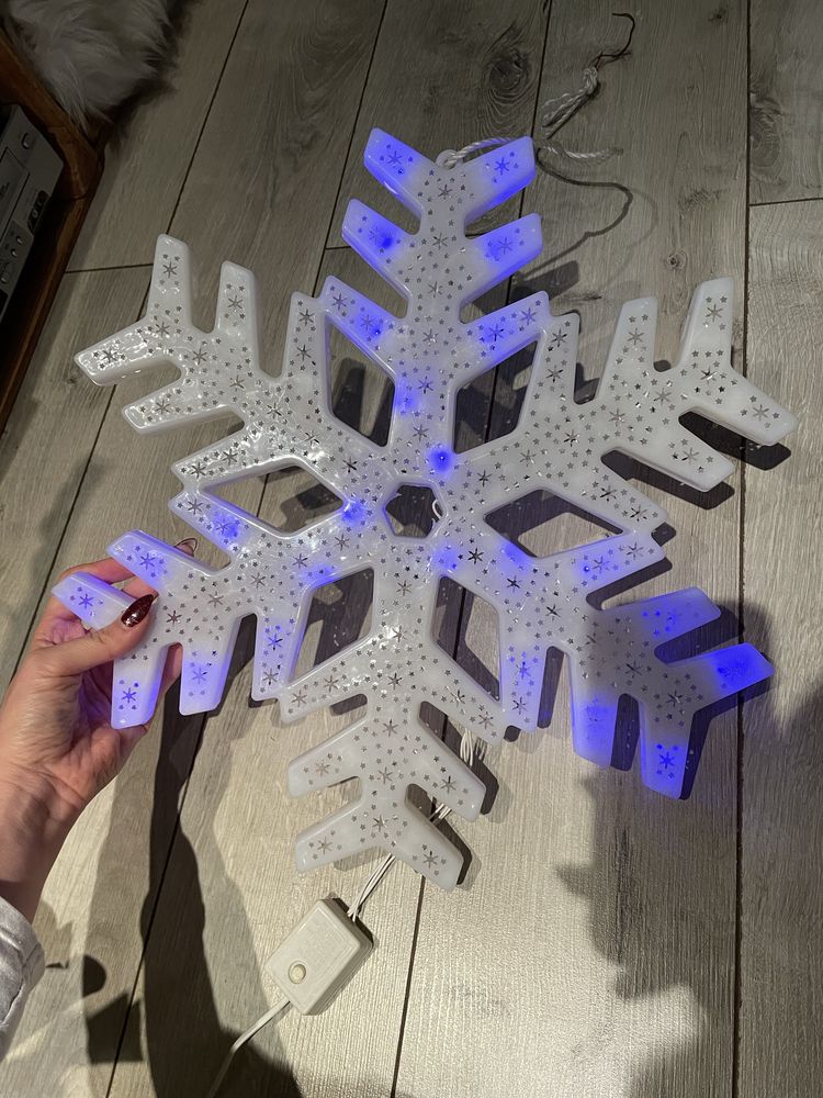 Zimowa lampka lampa śnieżynka biała do powieszenia snowflake lamp