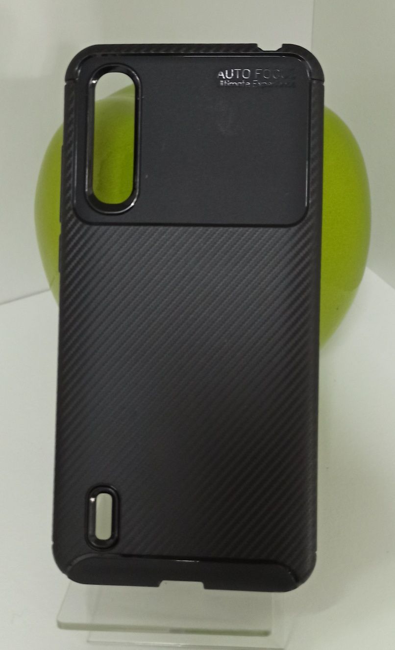 Capa T/ Carbono P/ Xiaomi Mi CC9 / Mi A3 Lite / Xiaomi Mi 9 Lite - 24h