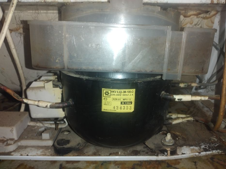 Компресор для холодильника