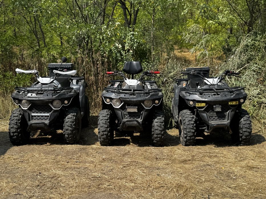 продаю квадроцикл