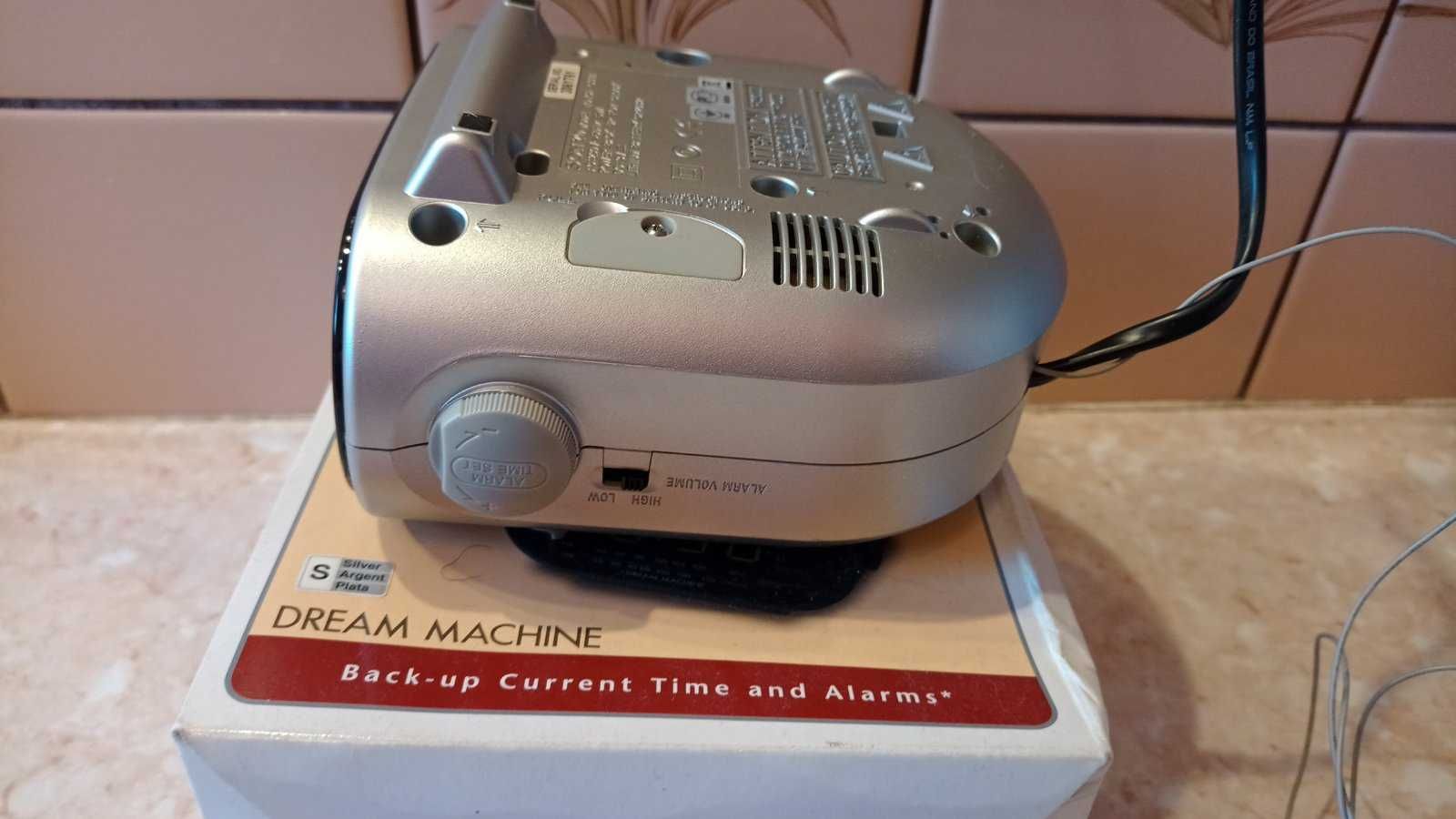 Radio budzik Sony ICF-C318