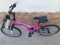 Bicicleta menina