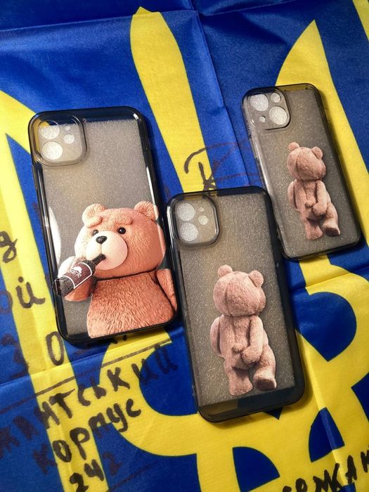 Чохли на Iphone нові