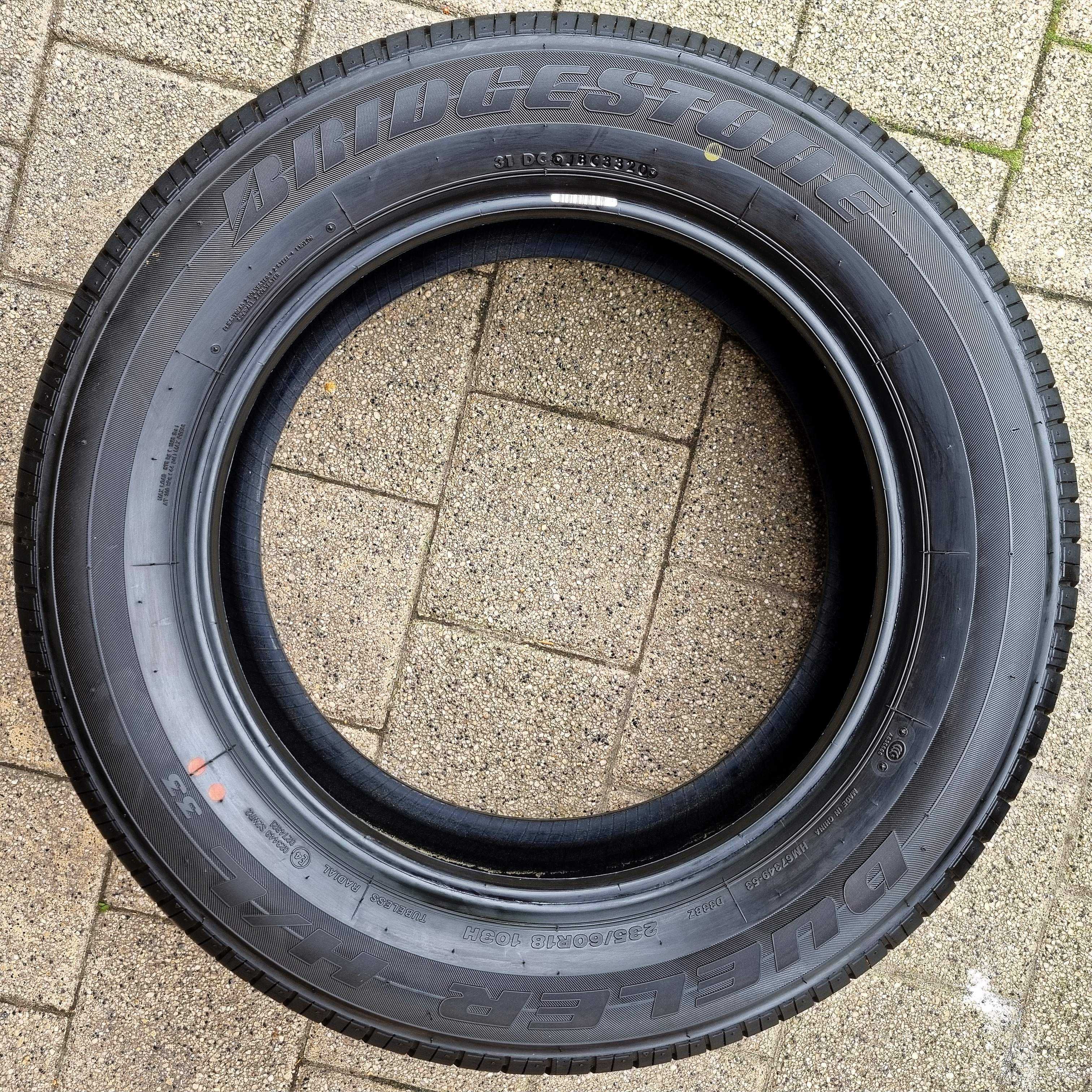 Bridgestone Dueler H/L 33 235/60R18 103H SUV Rok 2020.30 - Nowe