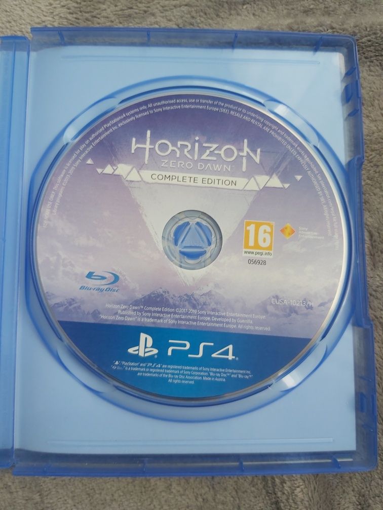 Horizon Zero Dawn Complete Edition ps4