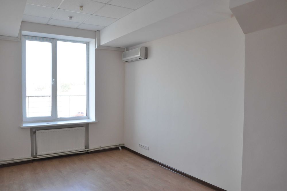 Сдам в аренду блок из  5-х  кабинетов 115 кв.м.в бизнес центре «Грейс»