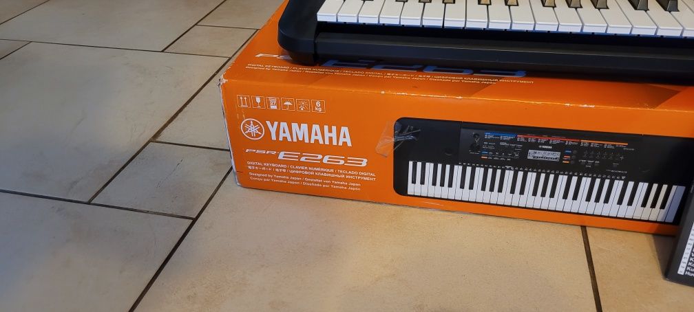 Sprzedam keyboard Yamaha YPT-260