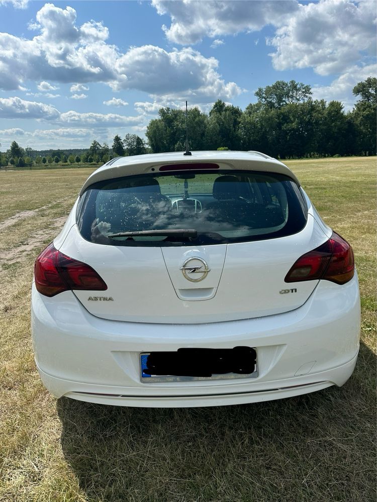 Opel Astra J 1.7 CDTI