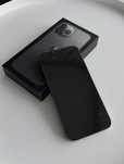 iPhone 13 Pro Max + oryginalne etui