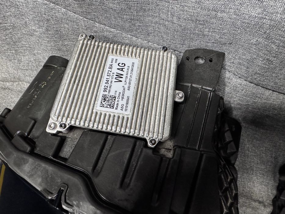 Фары Porshe Taycan Full Led Америка