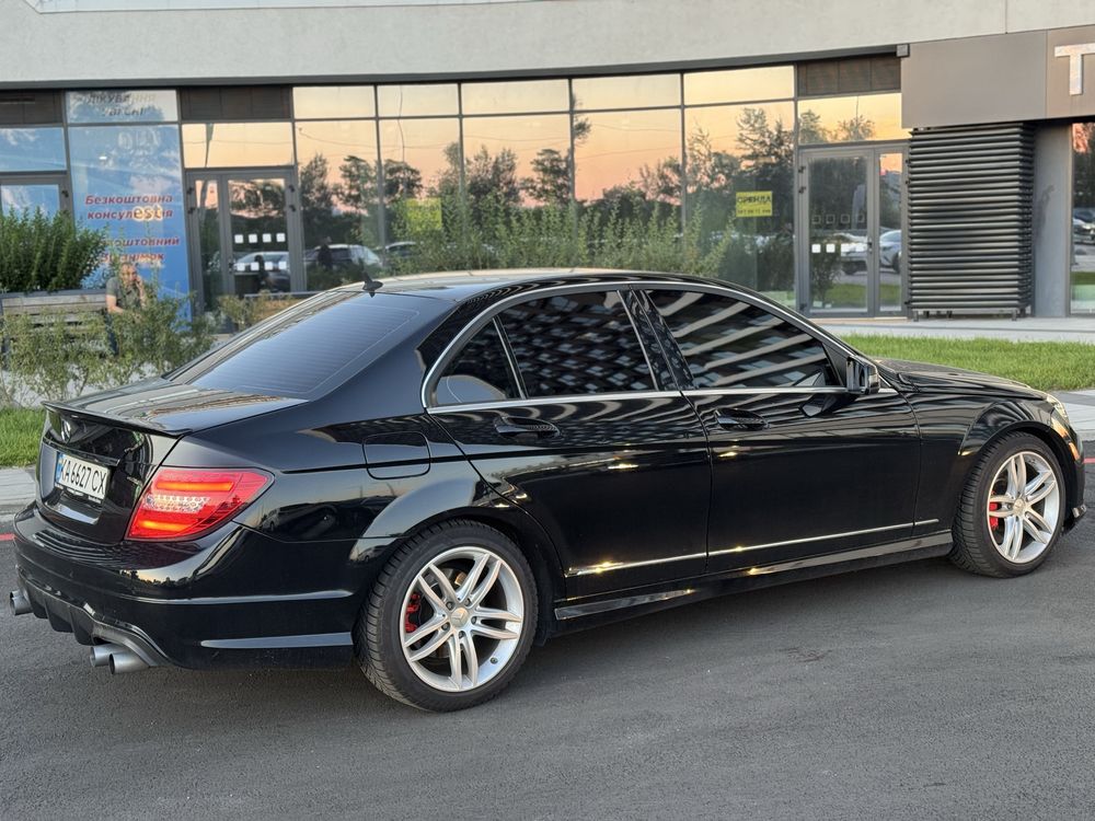 Mercedes C-Class