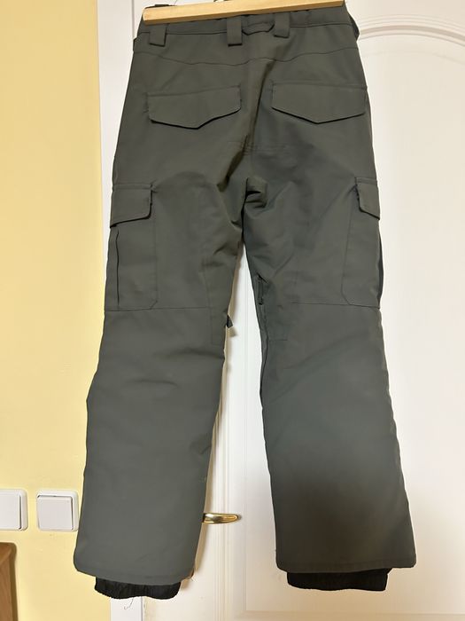Spodnie Quicksilver narciarskie 10 lat