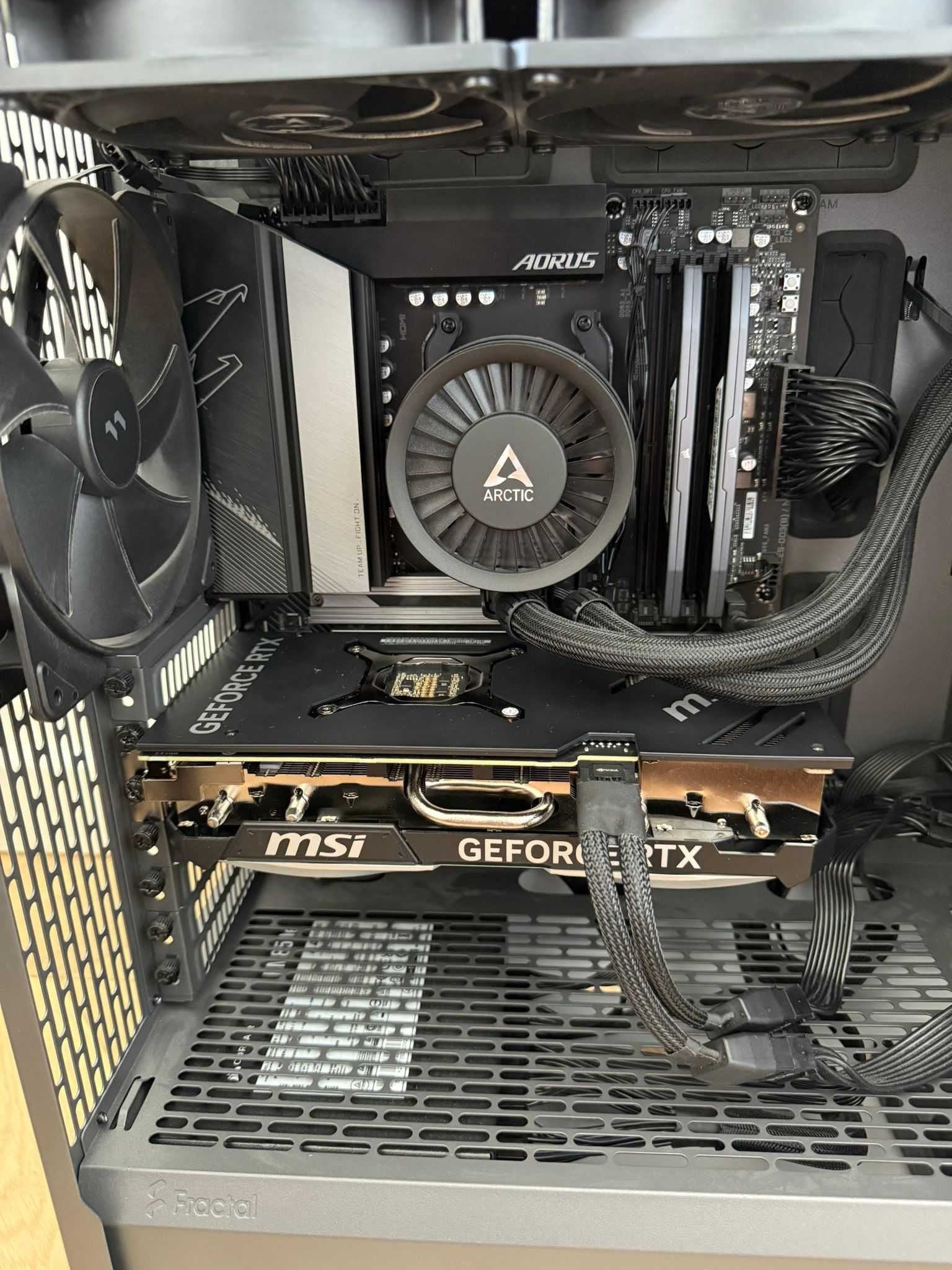 Komputer 7800x3D | 4070Ti SUPER | 2x16GB 6000Mhz CL30