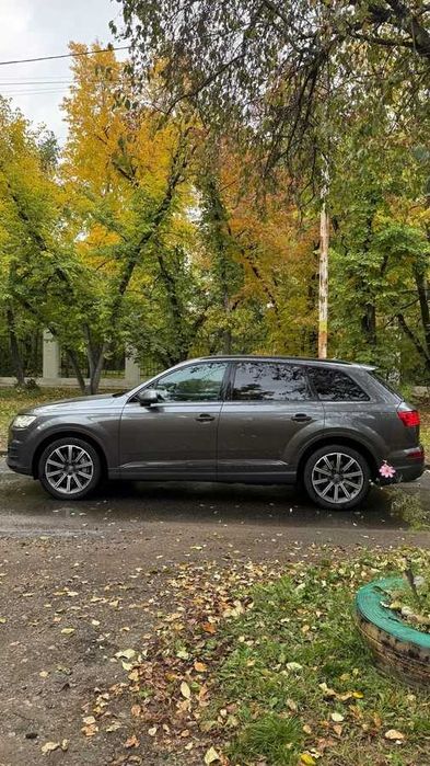 Audi Q7 2016 рік
