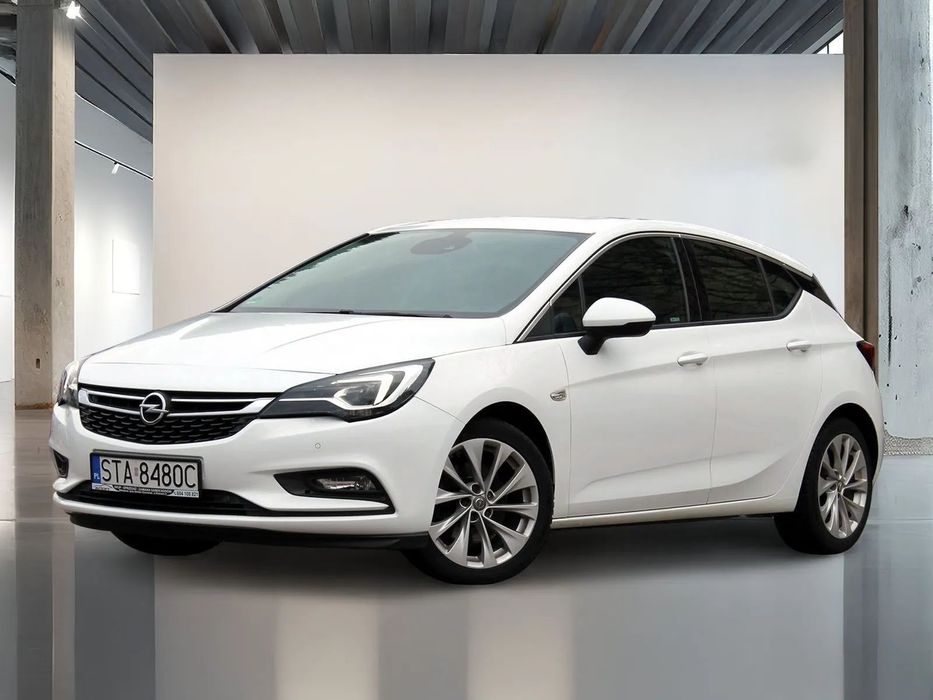 Opel Astra ### 1 Właściciel *** Serwisowany w ASO ###