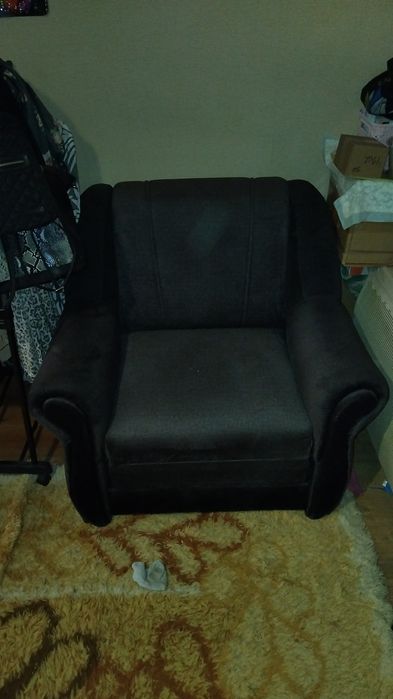 Продам 2розкладних крісла