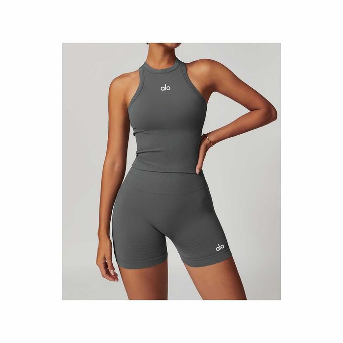 Топ Alo Yoga Tight Fit Tank Grey 77255-GY