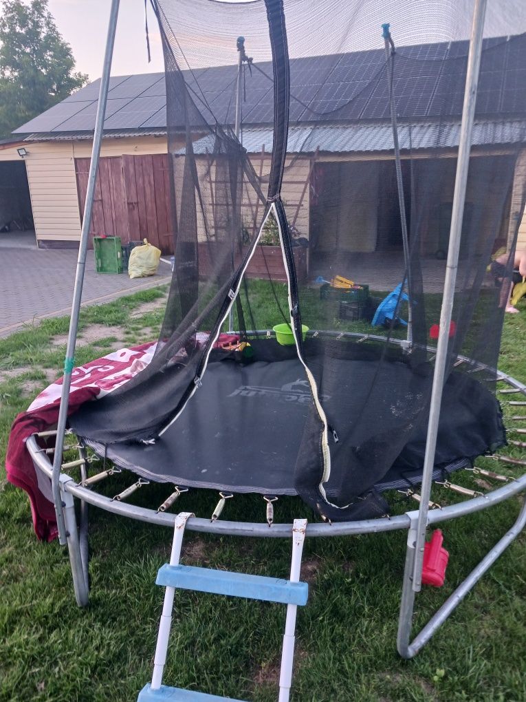 Sprzedam trampolinę