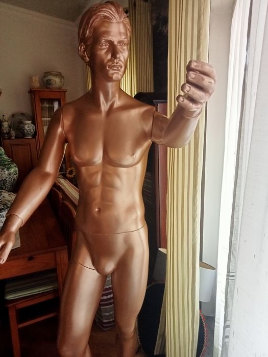 Manequim masculino