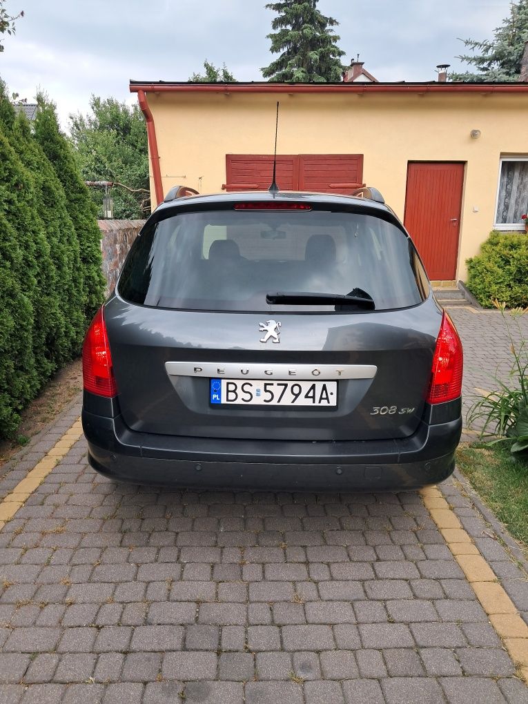 Zadbany Peugeot 308, 1,6 benzyna