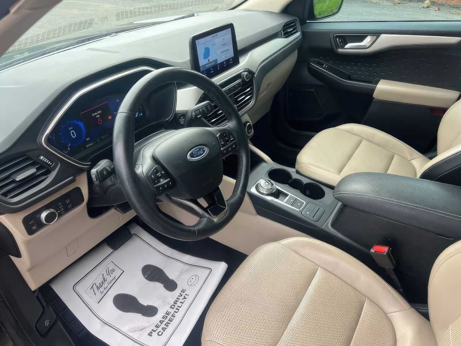 2020 Ford Escape Hybrid SE