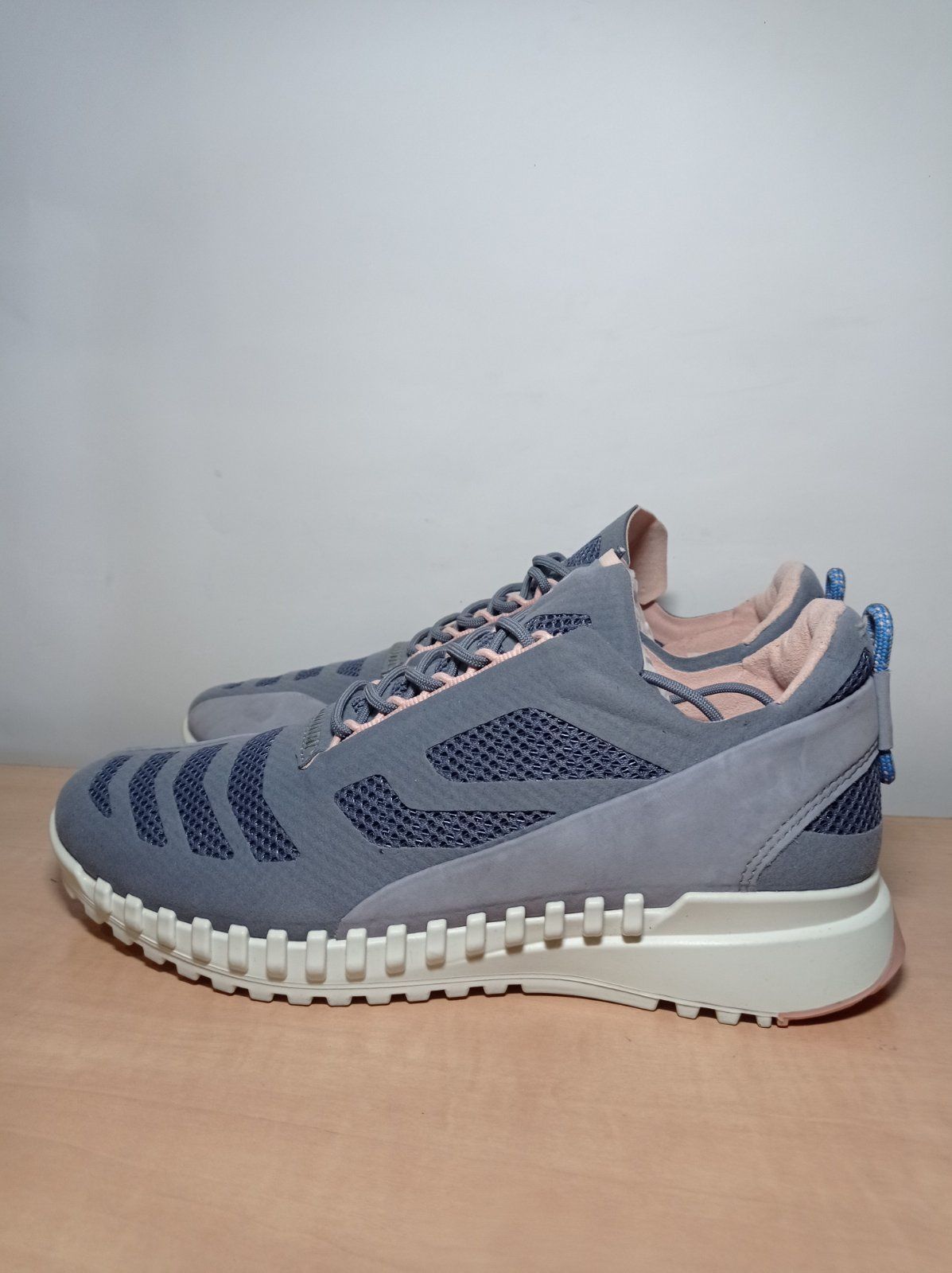 Кросівки ECCO Zipflex W 38р.