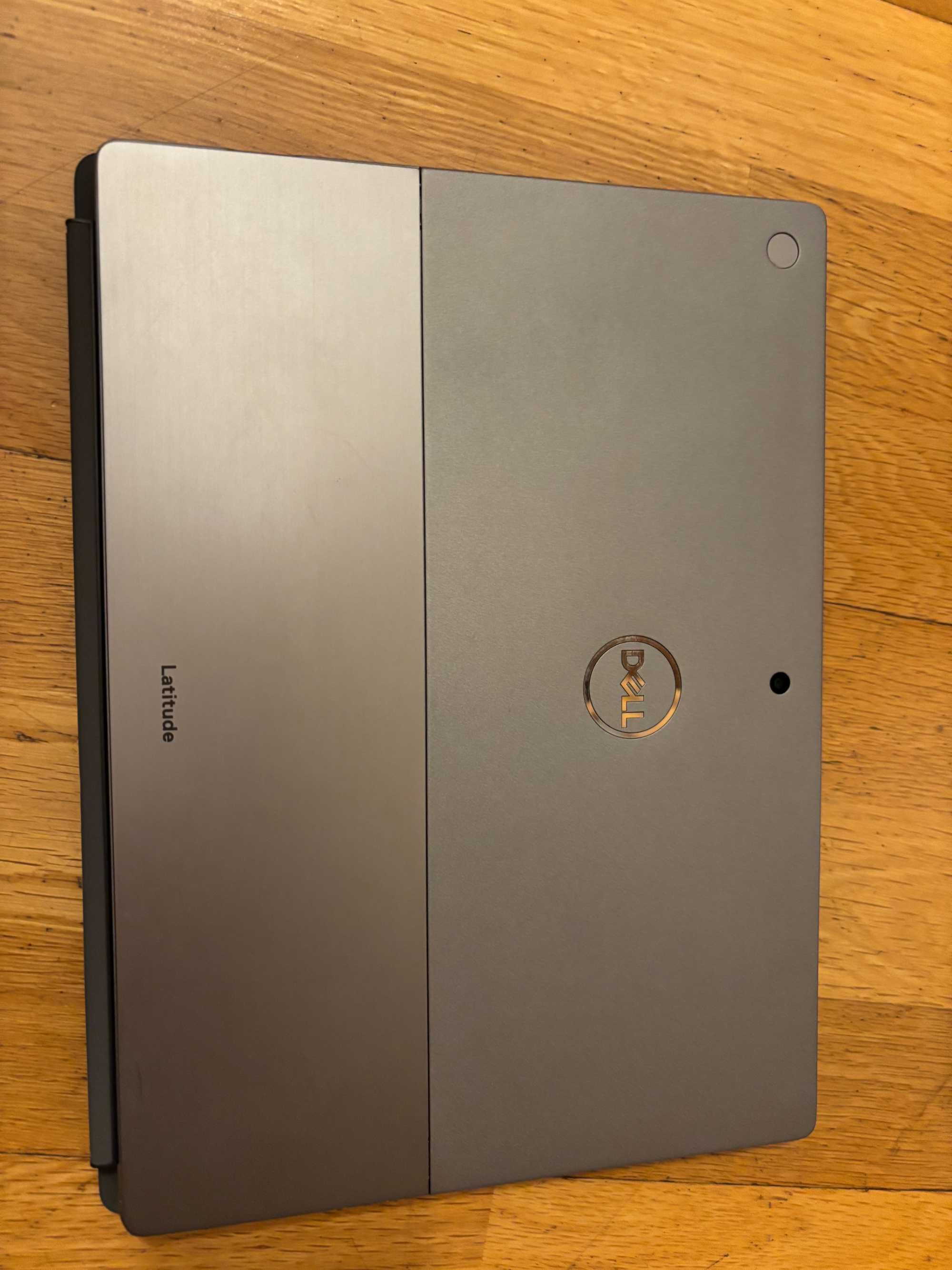 Portátil DELL Latitude 7320 Detachable - COM GARANTIA DELL