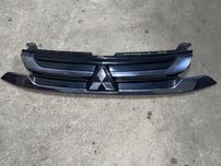 Mitsubishi Outlander Lift Atrapa Grill zderzaka