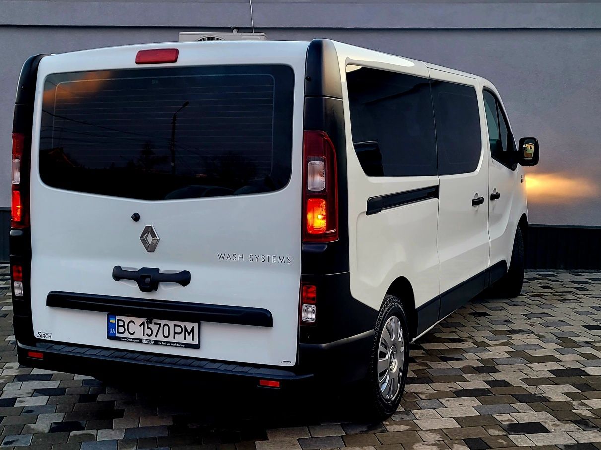 Renault Traffic 1.6dci 120 passenger