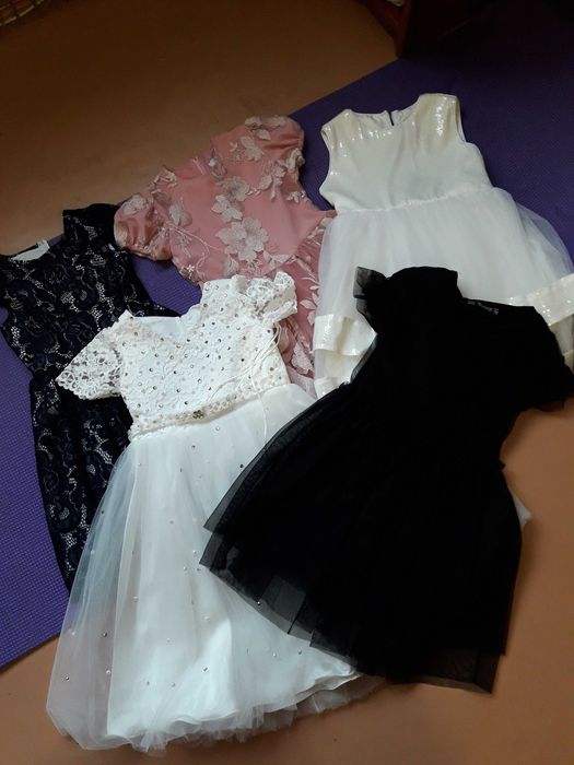 Святкові,гарні сукні на дівчинку. Розмір 104-128. 4-6р. Черное платье