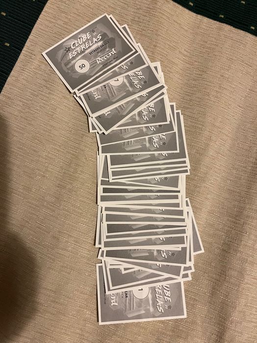 Caderneta Benfica completa por colar