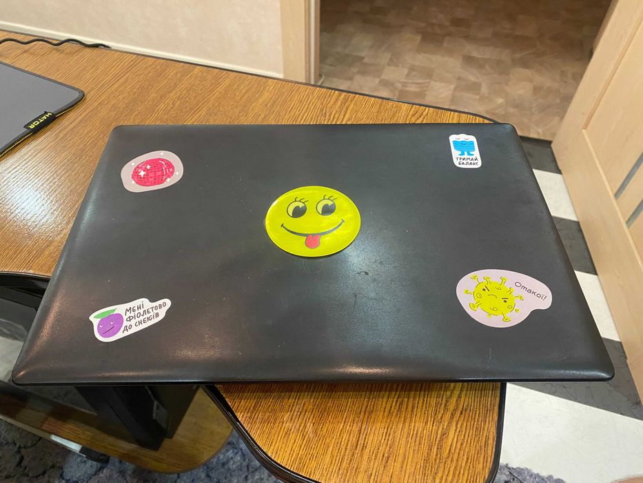 Продам ноутбук ASUS X553MA.