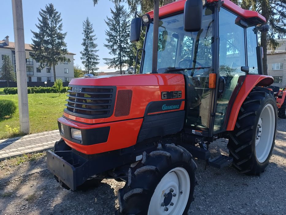 Японський мінітрактор.Трактор Кубота.