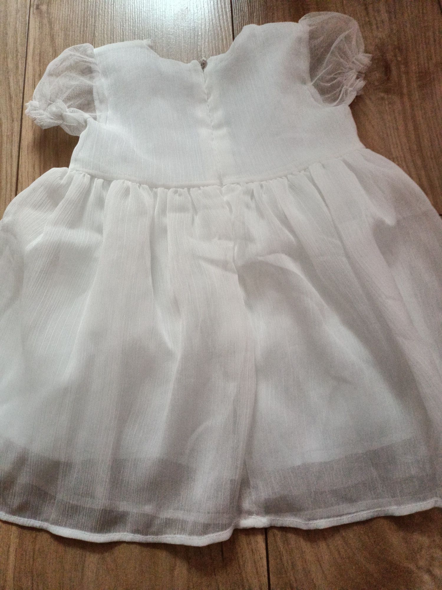 Biała sukienka chrzest chrzciny r.68